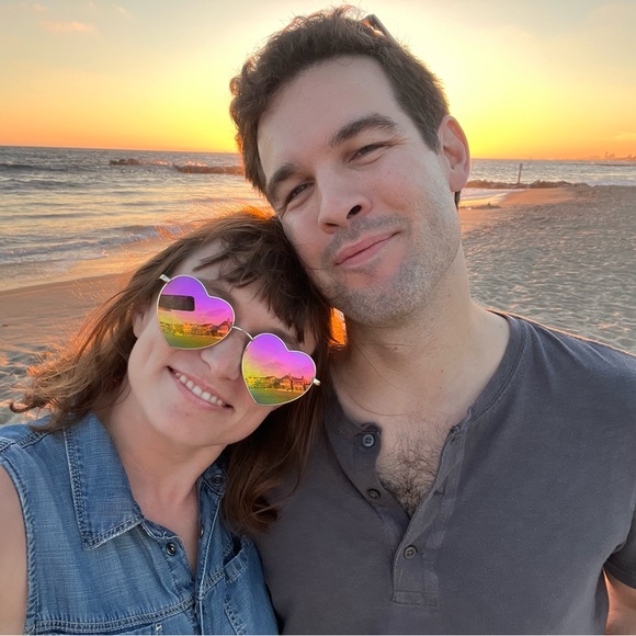 Meet your Posher, Lynley - Picture 2 of 5